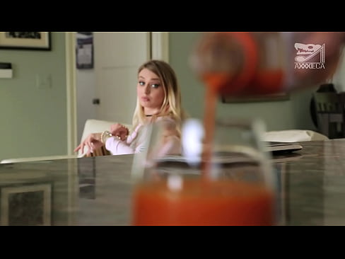 ❤️ Vroče dekle z velikimi joški in tesno pičko dobi kurac od poraženca, vendar zelo trdega ️ Kvalitetni pornič na porno sl.filmexxx18.ru